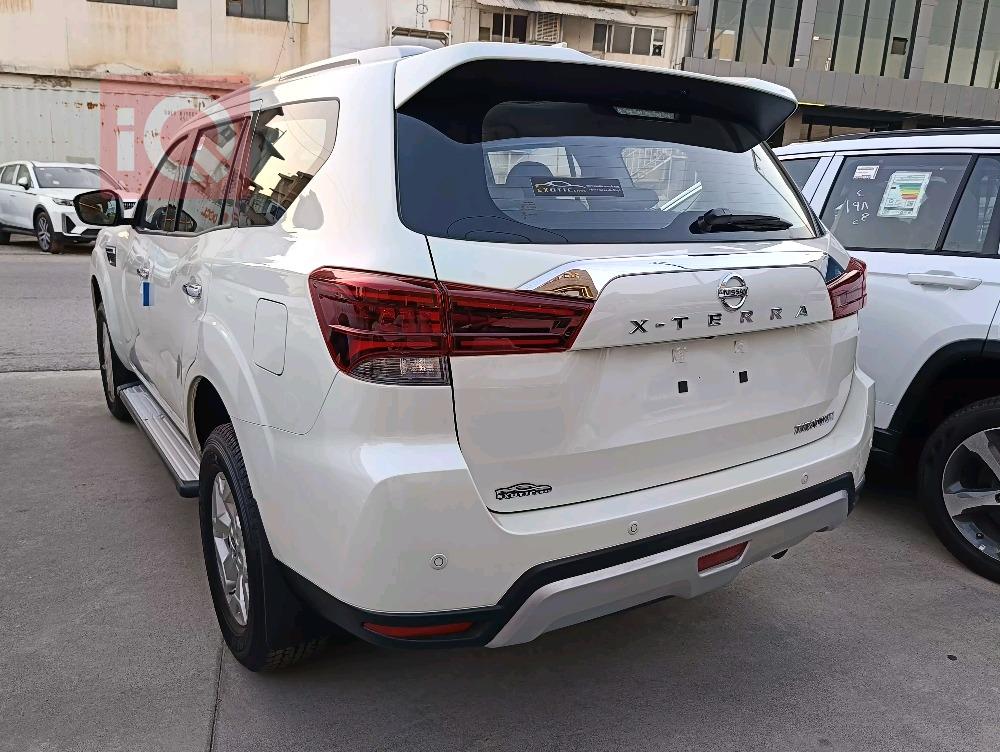 نیسان ئێکستێرا